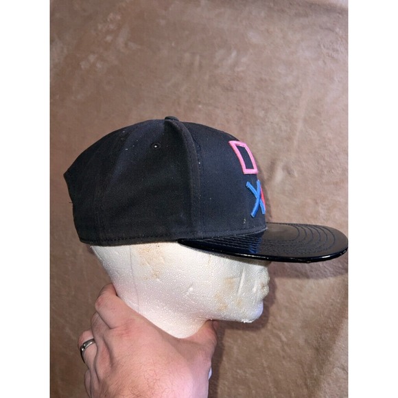 Playstation Controller Symbols Bioworld Adjustable Snapback Cap‎ Hat Black GUC - Picture 4 of 7